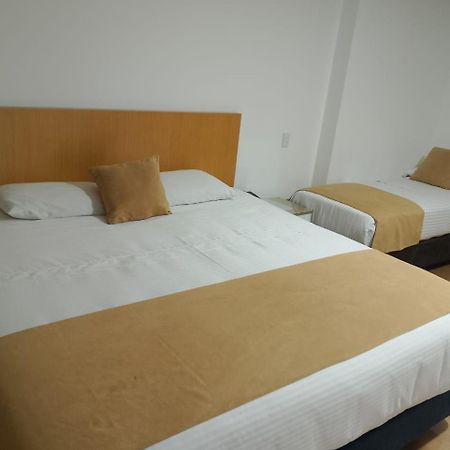 Hotel Dorado Ferial Bogota Exterior photo