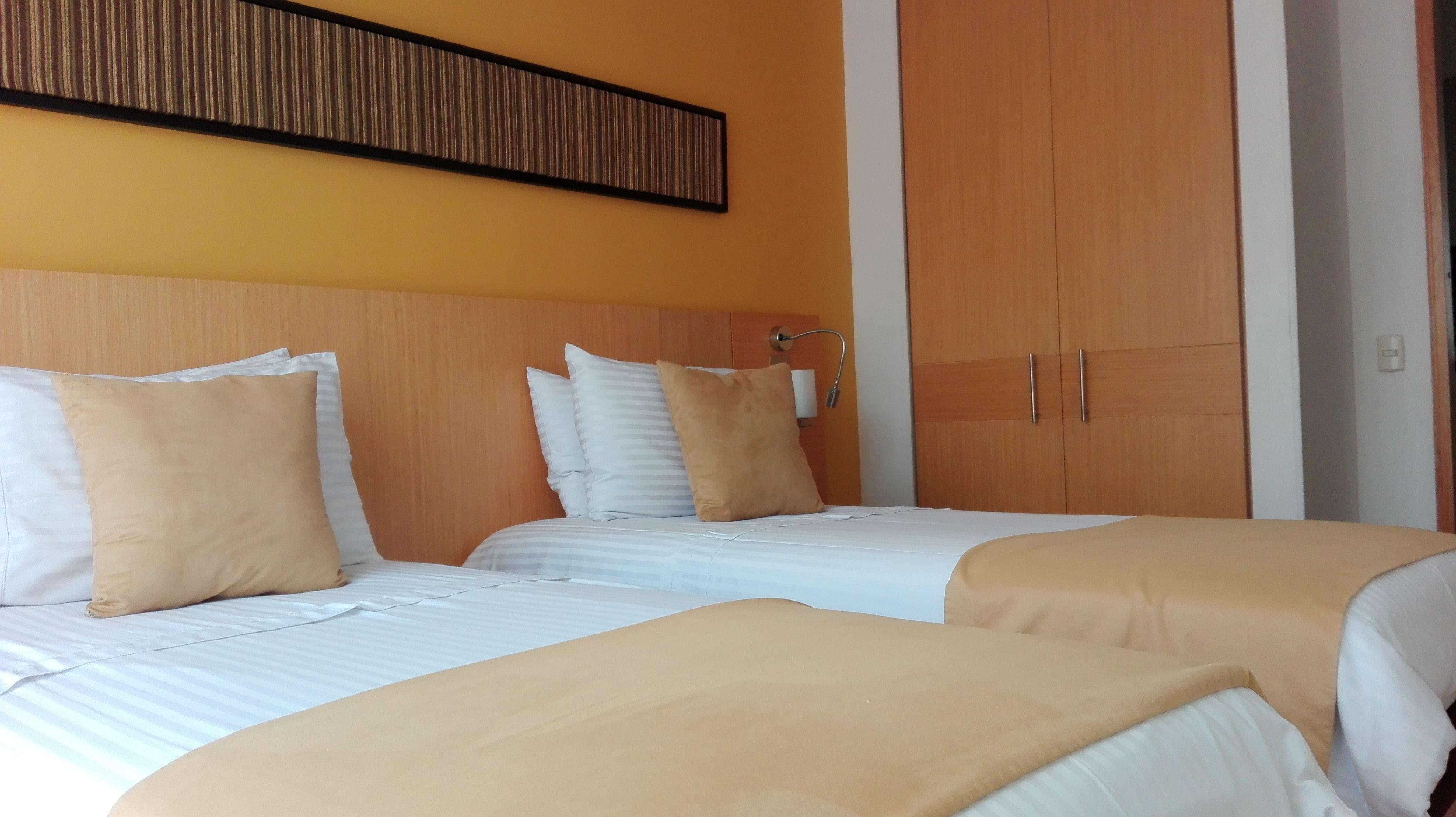 Hotel Dorado Ferial Bogota Exterior photo
